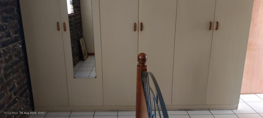 3 Bedroom Property for Sale in Aalwyndal Western Cape